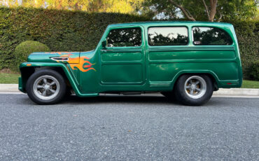 Willys-Custom-Wagon-1963-Wagon-4