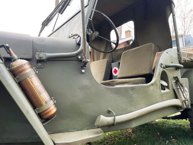 Willys-Jeep-1946-5