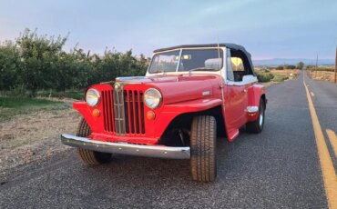 Willys-Jeepster-1949-Red-Black-11