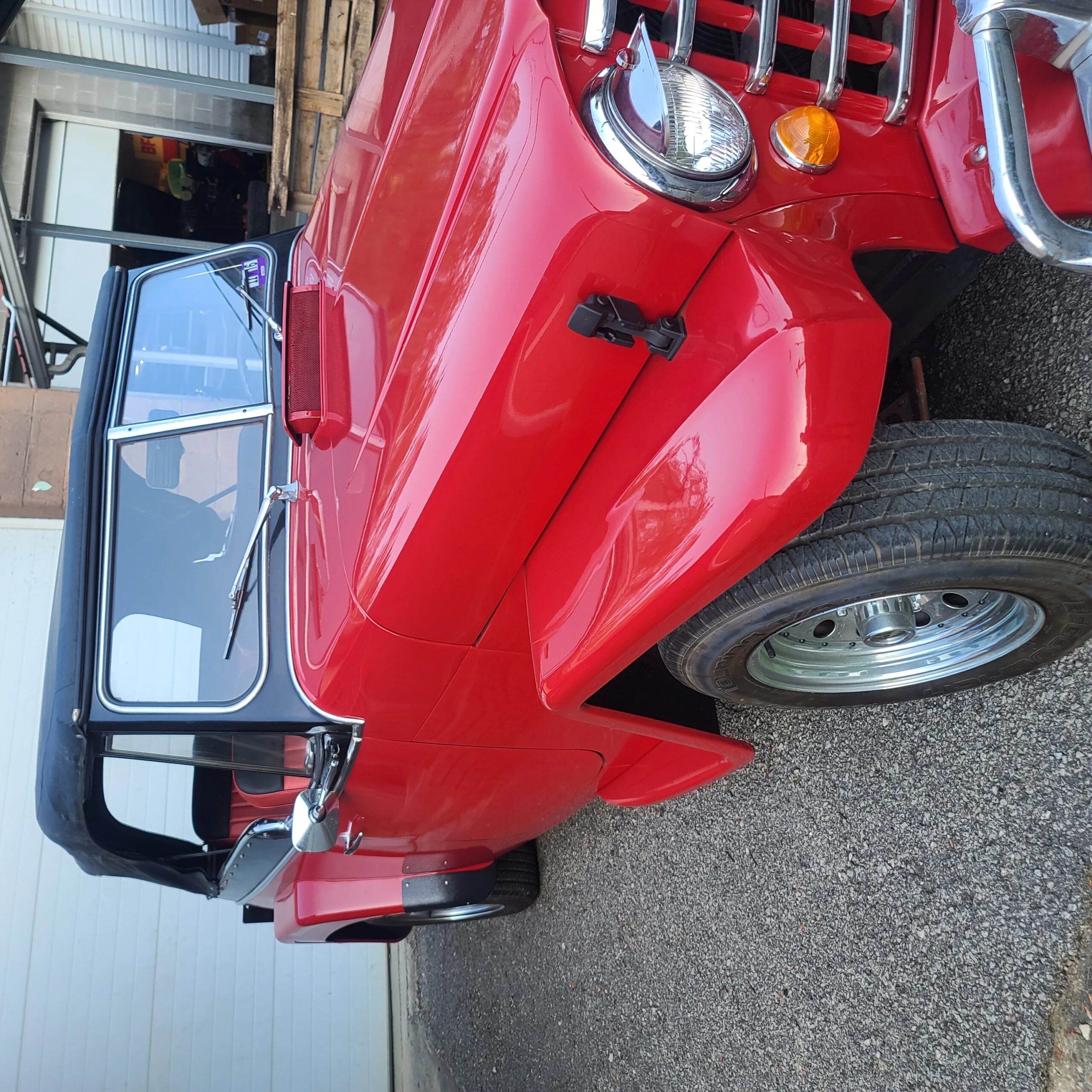 Willys-Jeepster-phaeton-1951-Red-Red-1