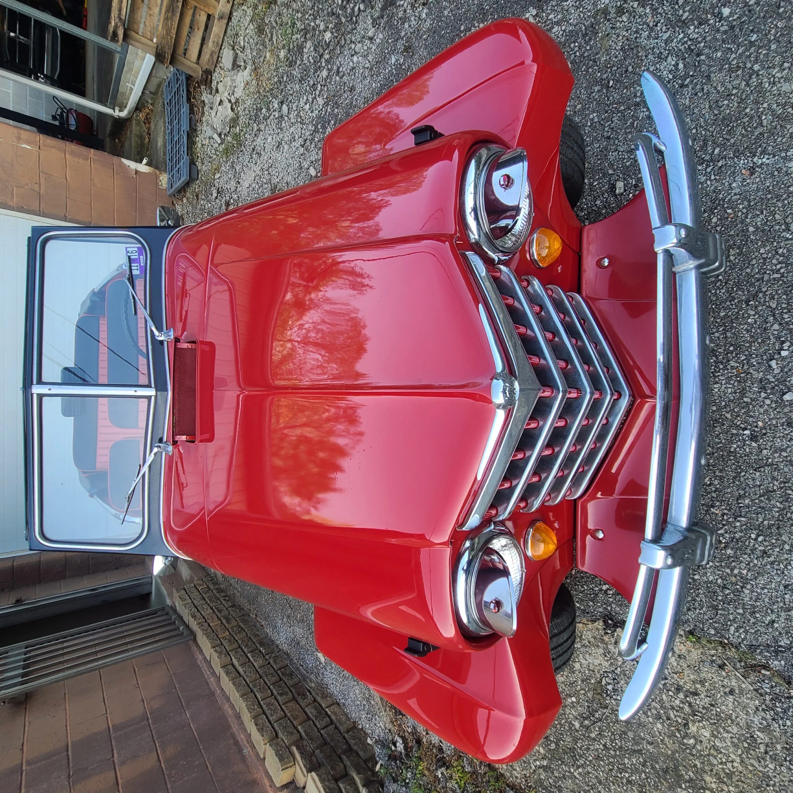 Willys-Jeepster-phaeton-1951-Red-Red-22