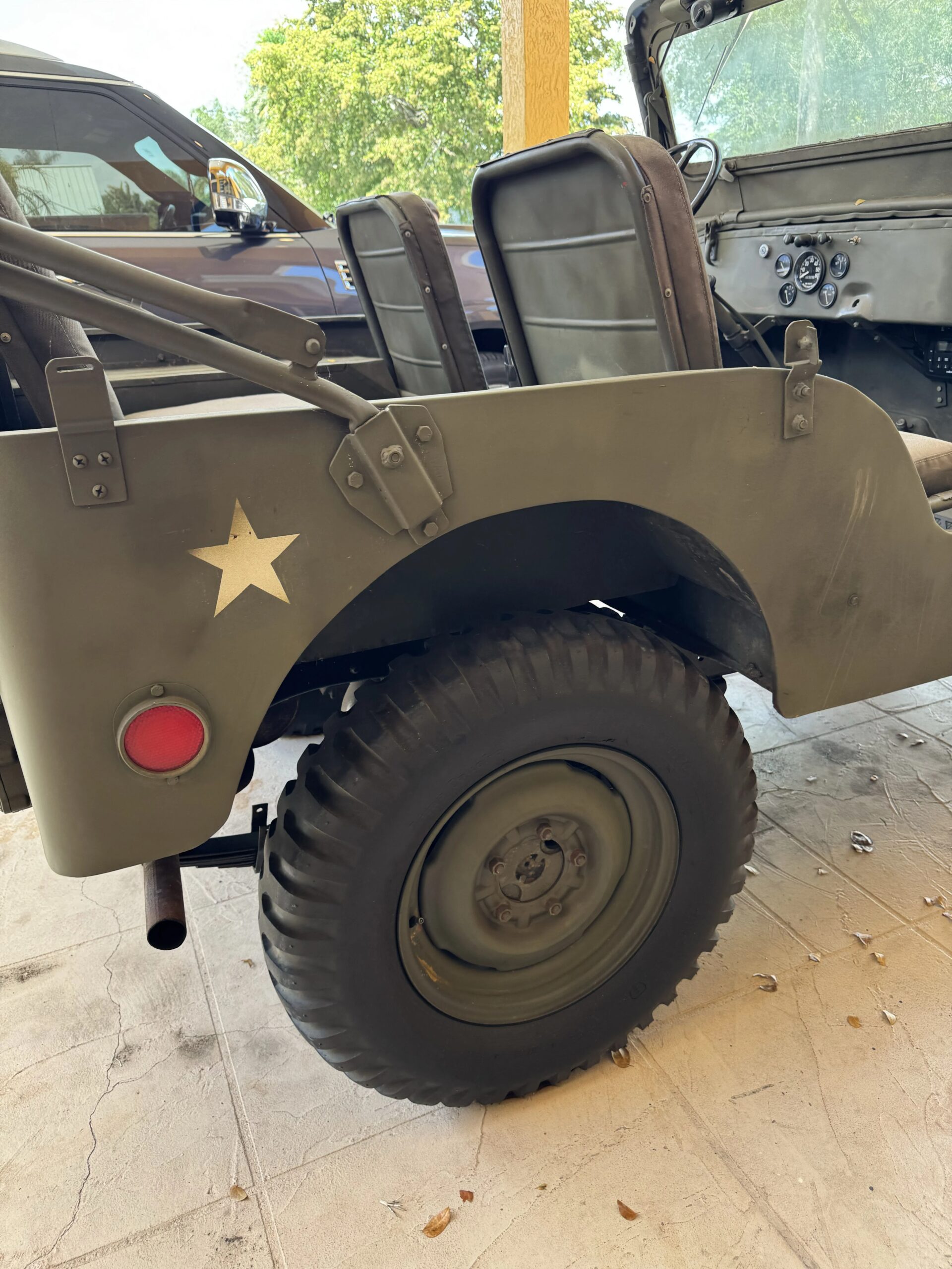 Willys-M-38-a1-1954-Green-Green-23