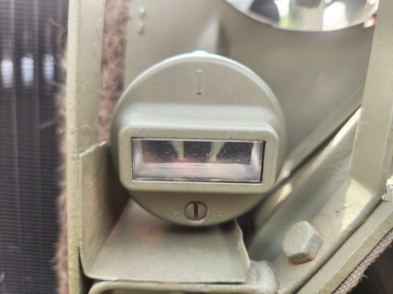 Willys-November-1941-Slat-Grill-Jeep-Fully-Restored-Original-Parts-1941-33