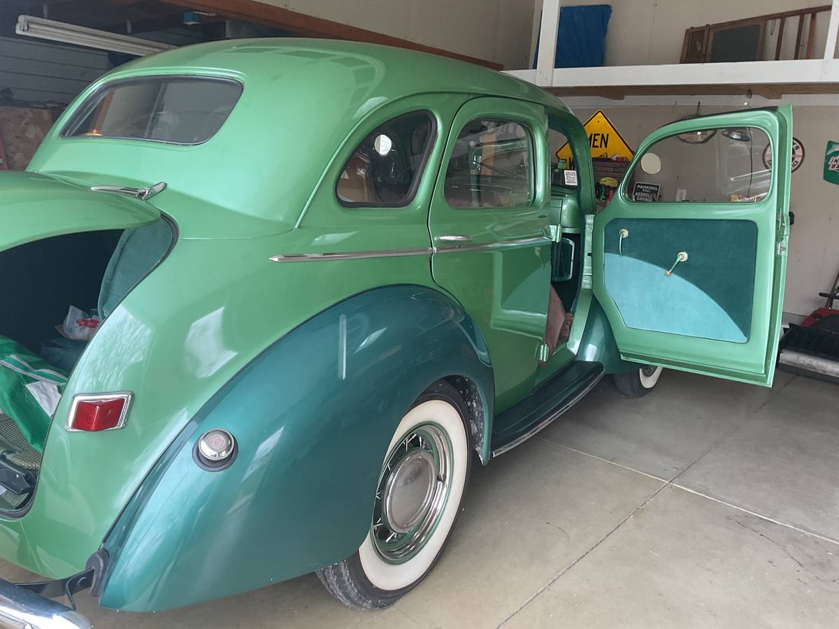 Willys-americar-1942-green-2