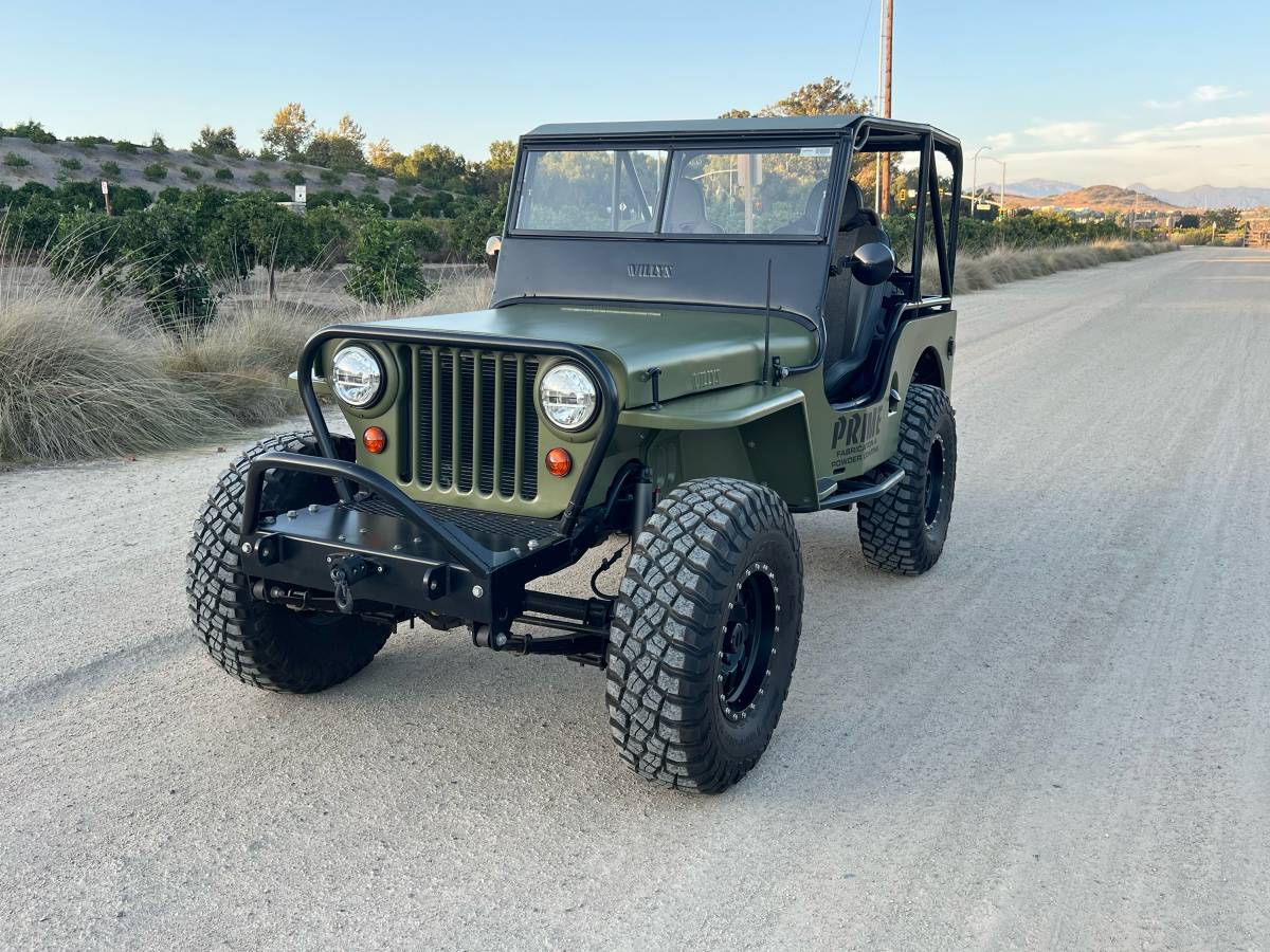 Willys-jeep-1942-green-11