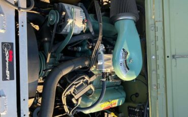 Willys-jeep-1942-green-19