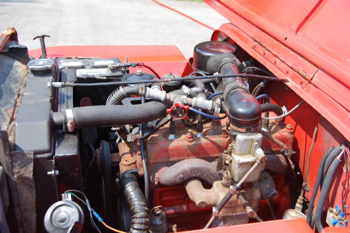 Willys-jeep-1946-red-9