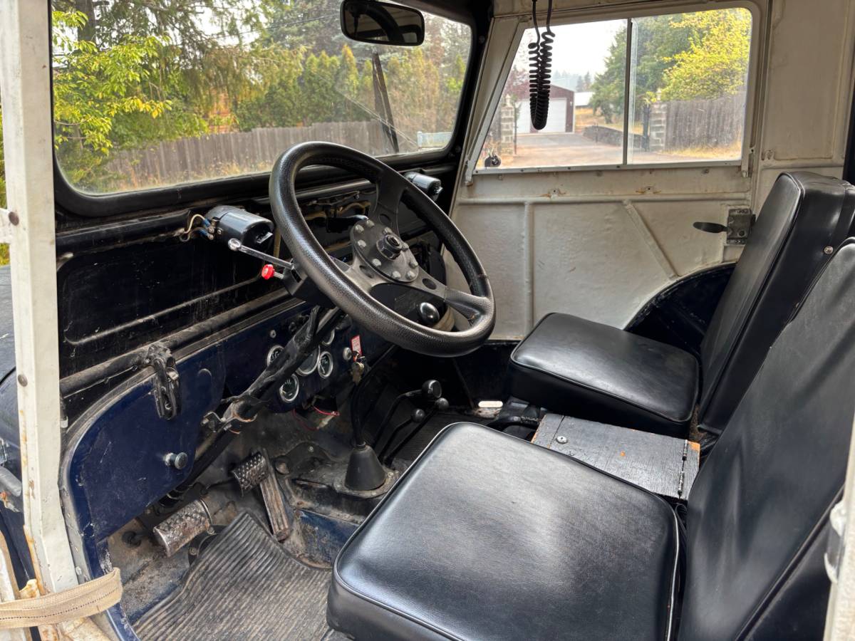 Willys-jeep-1948-blue-1