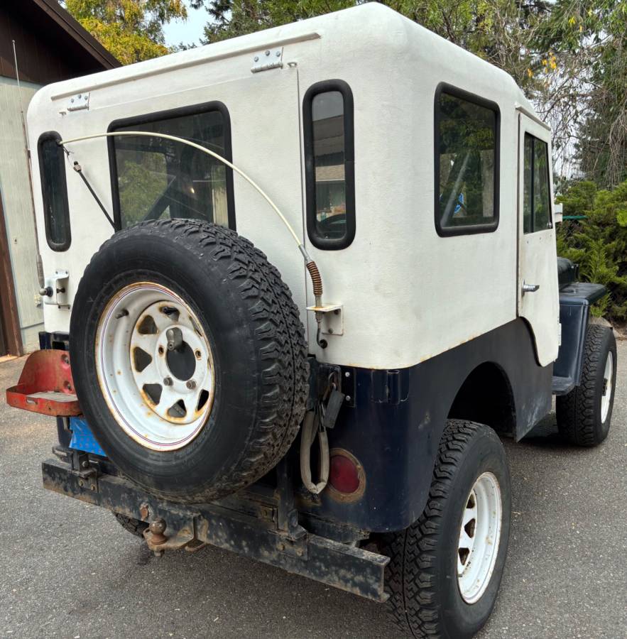 Willys-jeep-1948-blue-3