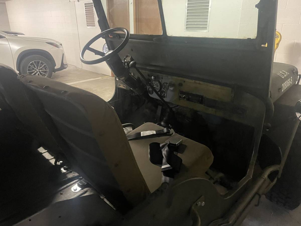 Willys-jeep-1952-green-7