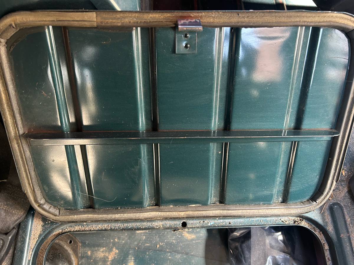 Willys-jeep-1953-green-20