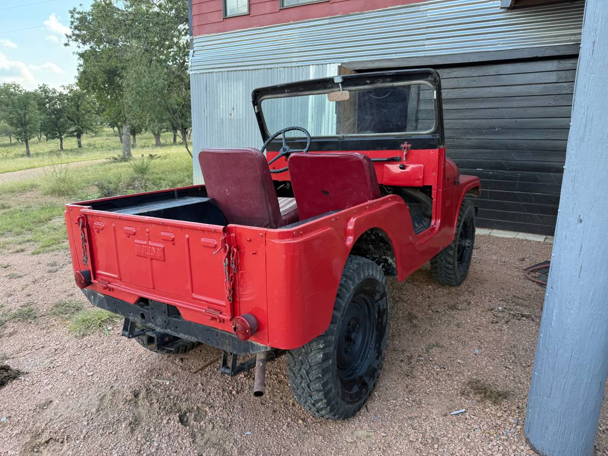 Willys-jeep-1958-red-8