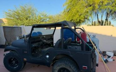 Willys-jeep-1960-black-2