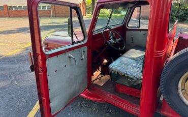 Willys-jeep-pickup-1957-3