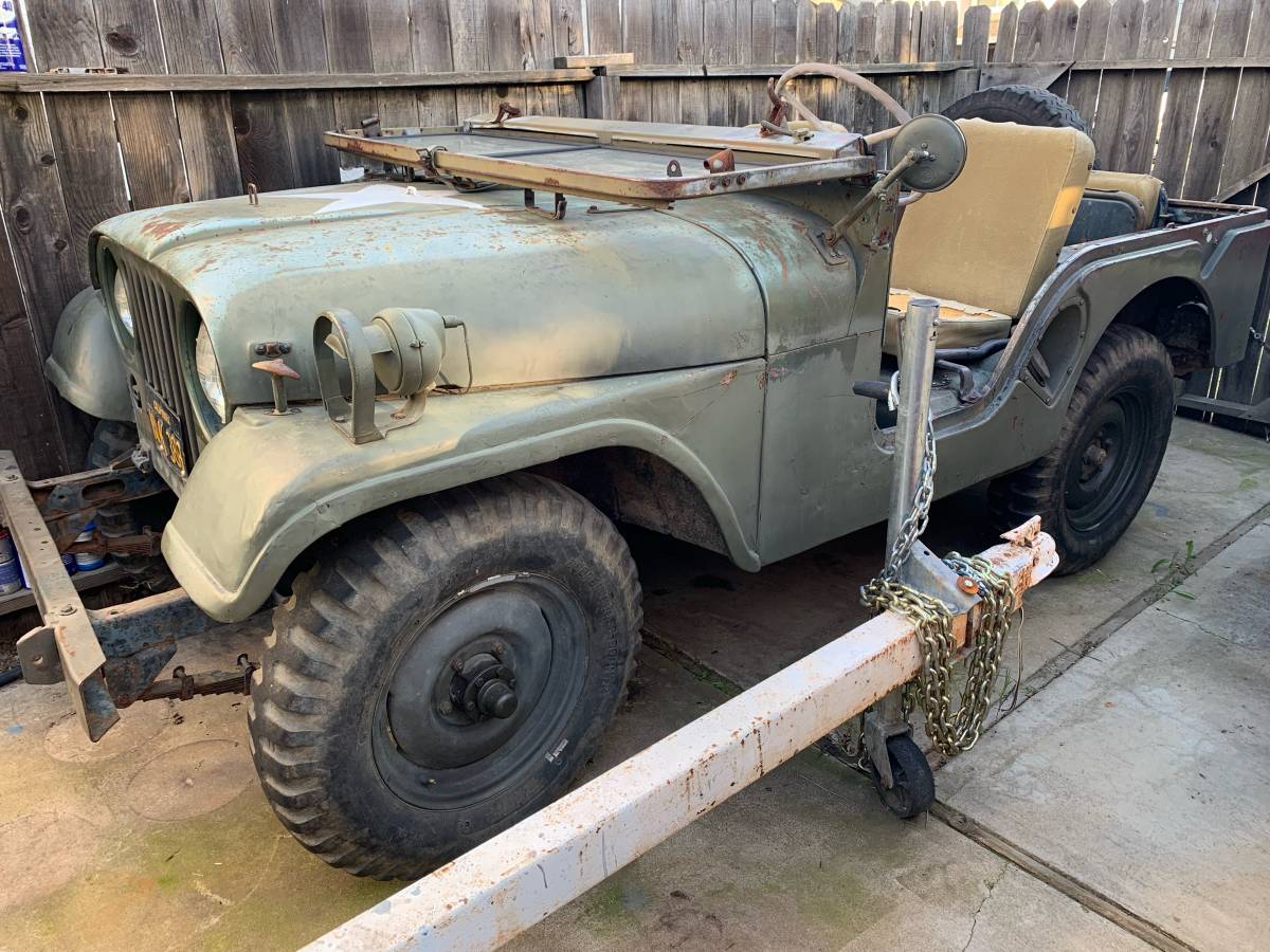 Willys-m38a1-1952-green-2