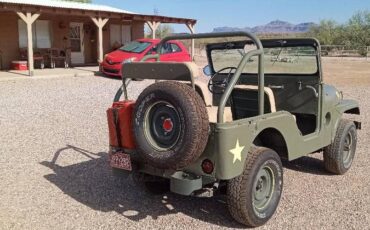 Willys-m38a1-1953-green-3