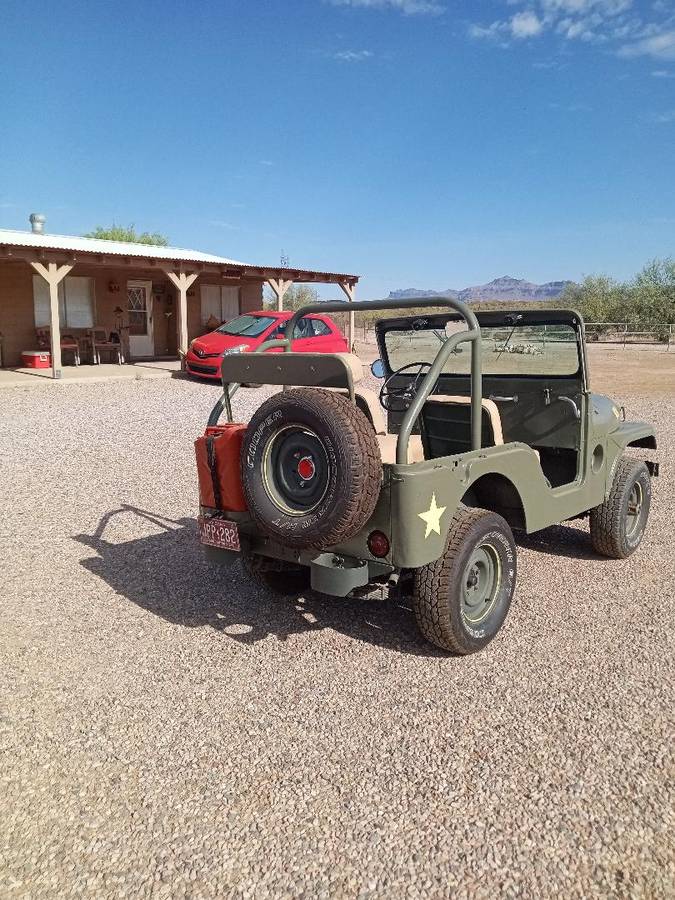 Willys-m38a1-1953-green-3