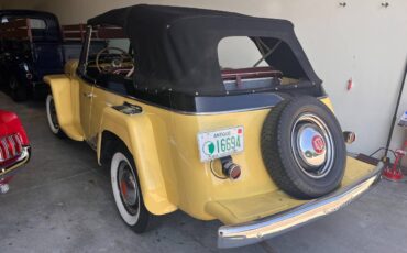 Willys-overland-jeepster-1950-yellow-1