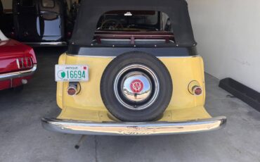 Willys-overland-jeepster-1950-yellow-2