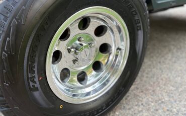Wrangler-yj-sahara-1994-green-11