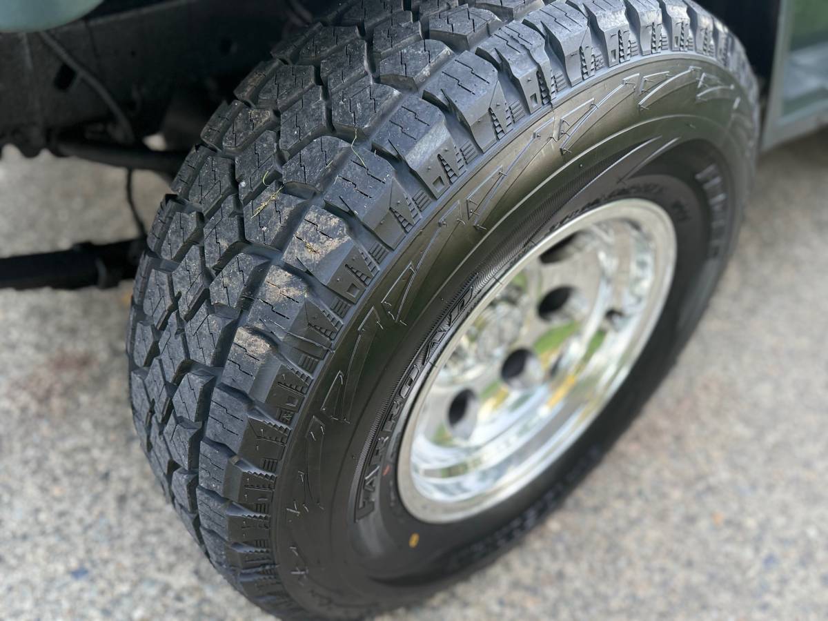 Wrangler-yj-sahara-1994-green-12