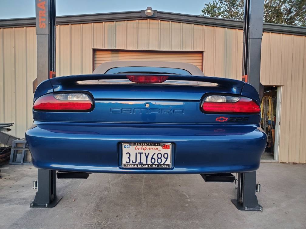 Z28-camaro-convertible-1995-blue-17