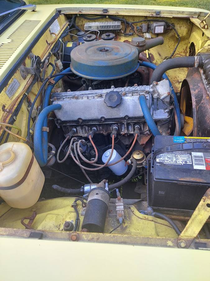 chevy-luv-1973-yellow-1