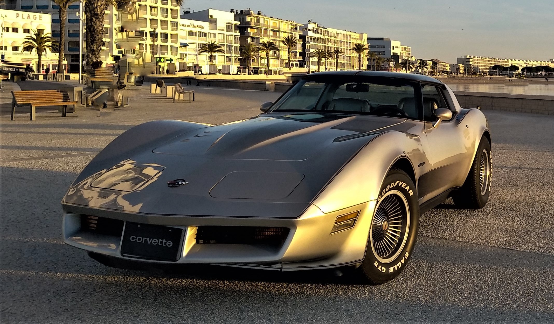 goodtimers-Chevrolet-Corvette-1982-1