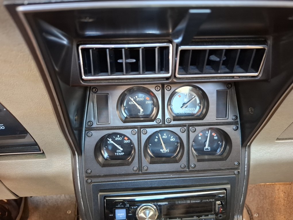 goodtimers-Chevrolet-Corvette-1982-7
