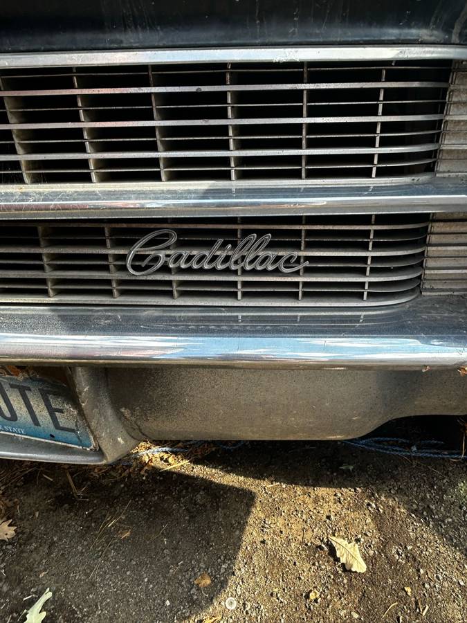 ‘63-cadillac-deville-1963-black-12
