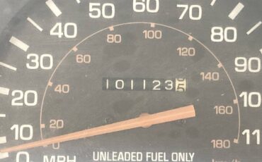 ★toyota-1-ton-box-van-1990-white-5