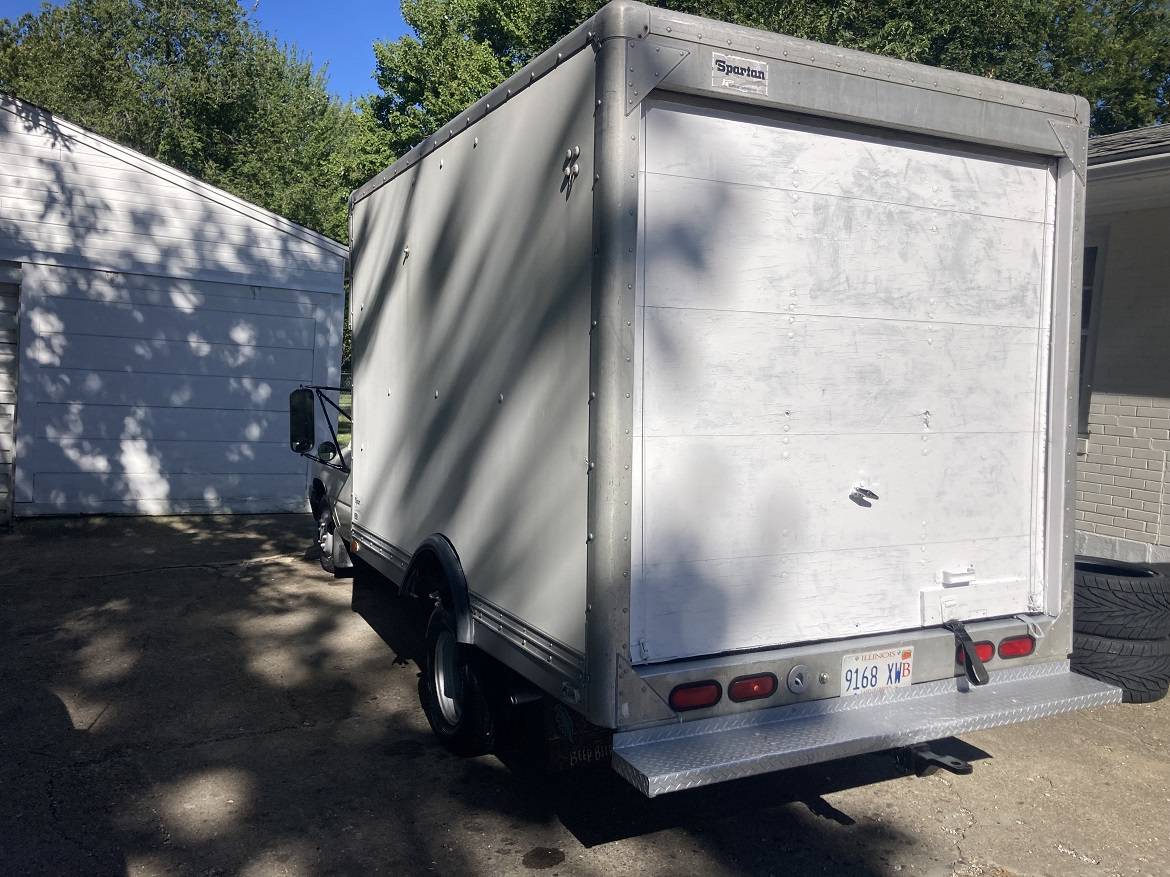 ★toyota-1-ton-box-van-1990-white-6