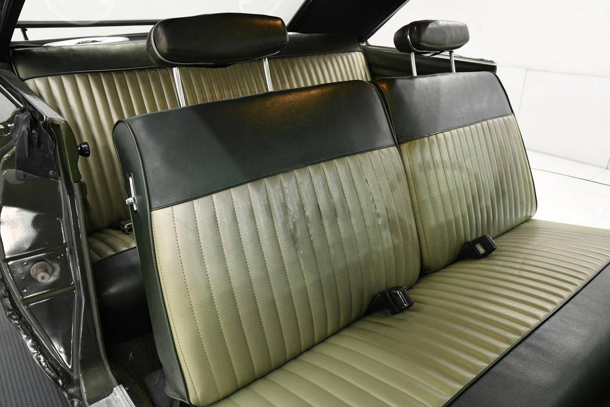 0972-dodge-dart-swinger-1972-2