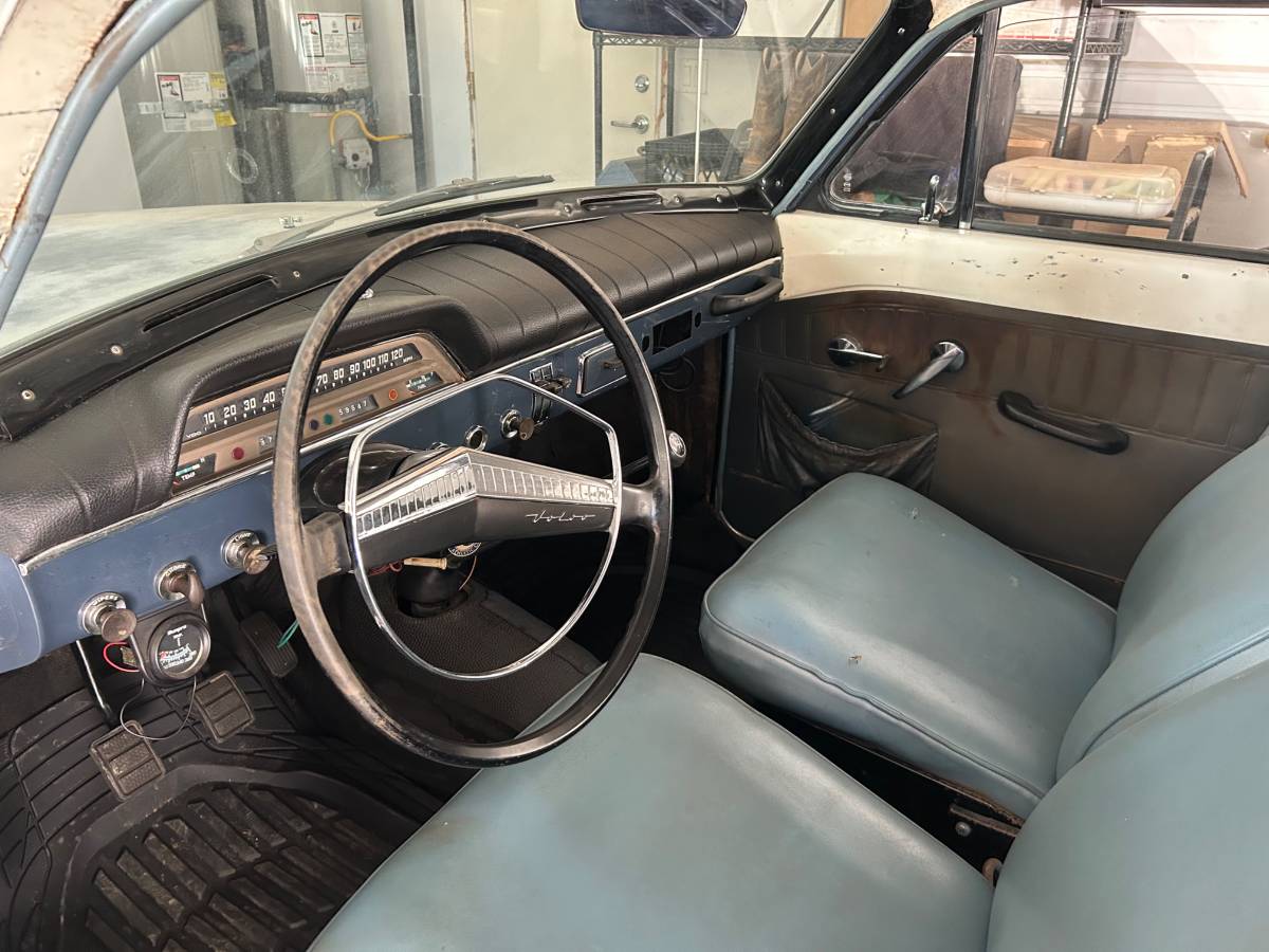 122s-volvo-1966-white-2