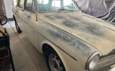 122s-volvo-1966-white-3