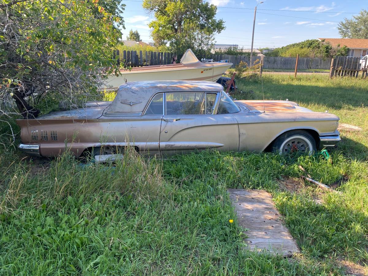 1960s-ford-t-bird-1964-2
