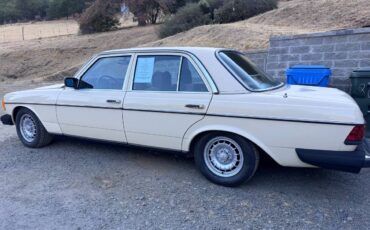 240d-diesel-1981-9