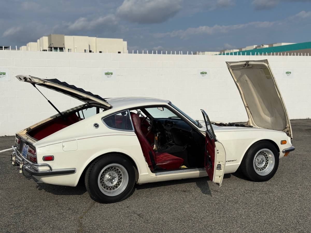 240z-1972-9