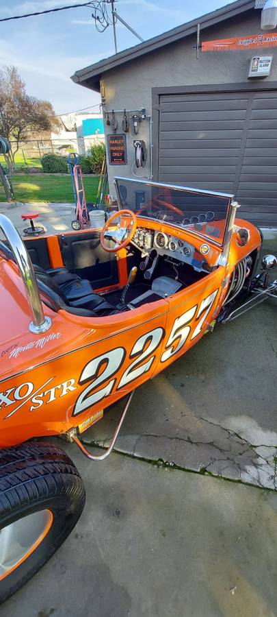28-model-a-ford-1928-orange-1