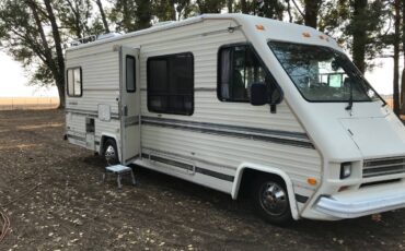 350-oconnell-line-sprinter-rv-1986-white-4