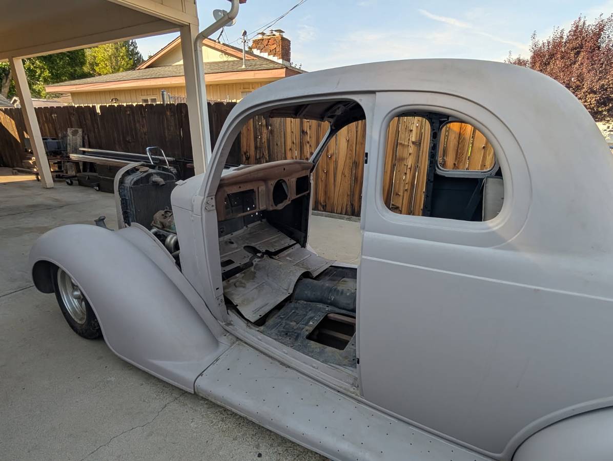 36-plymouth-1936-grey-2