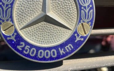 450-slc-mercedes-1975-red-3