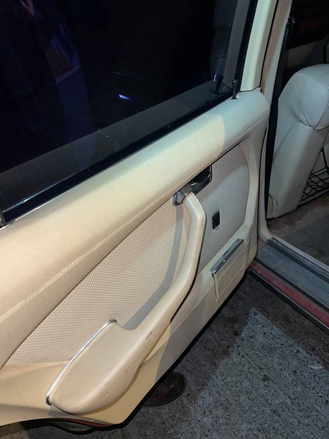 450sel-mercedes-bens-1977-custom-22