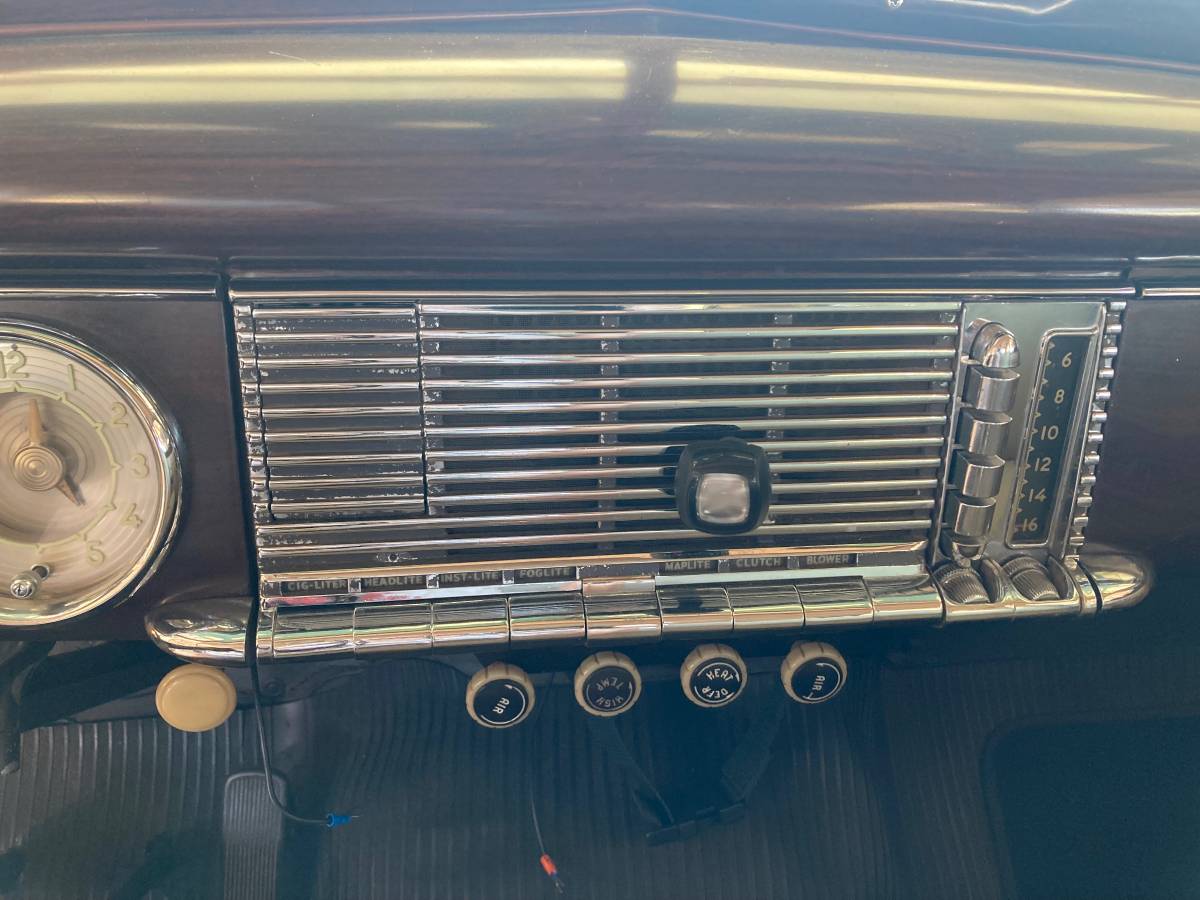 49-packard-1949-27
