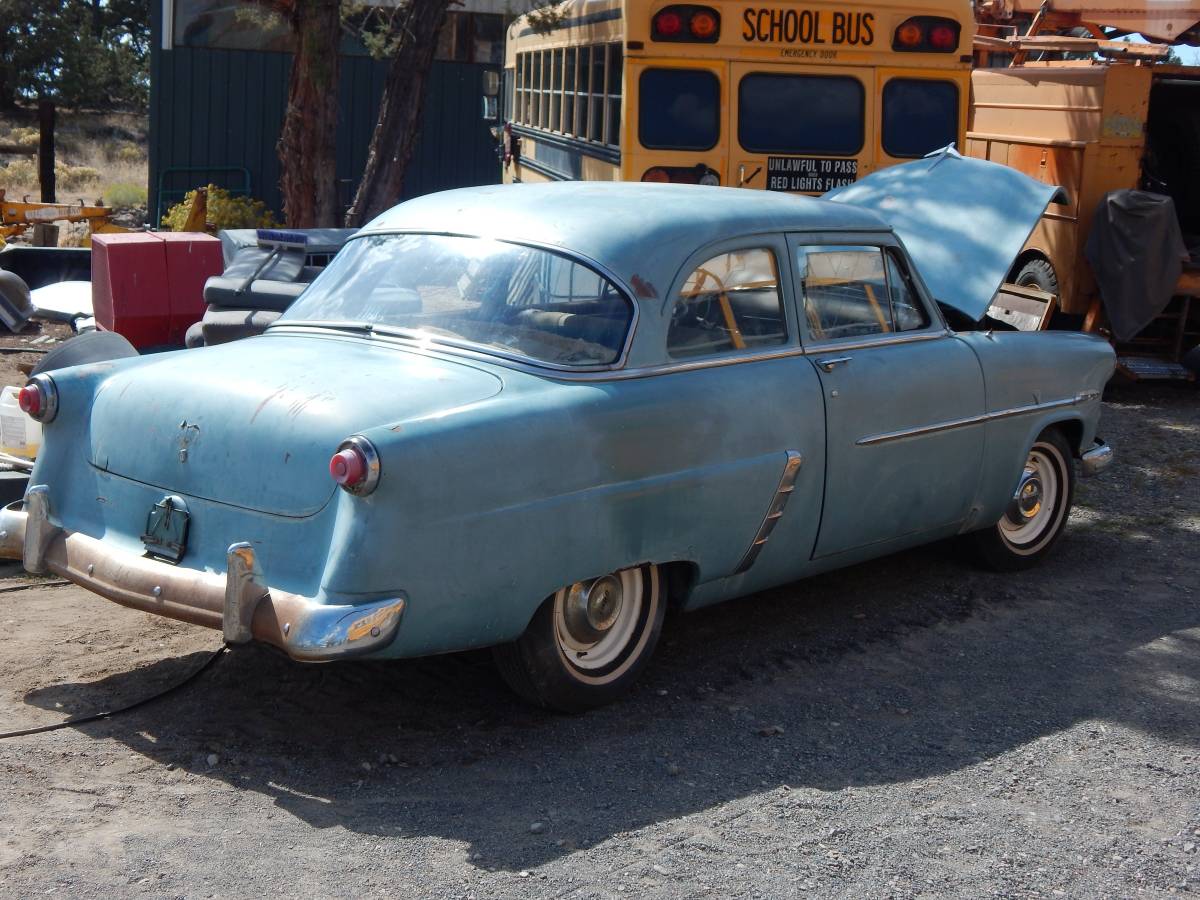 52-ford-2dr.-customline-1952-2