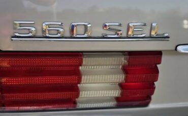 560-sel-mercedes-benz-1988-custom-14