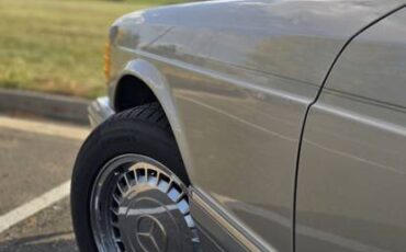 560-sel-mercedes-benz-1988-custom-16