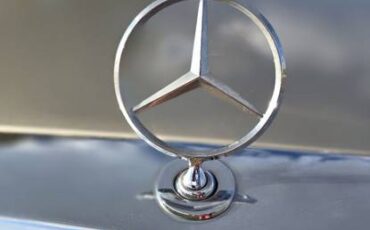 560-sel-mercedes-benz-1988-custom-18