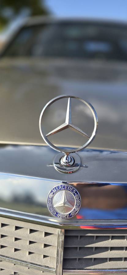 560-sel-mercedes-benz-1988-custom-18
