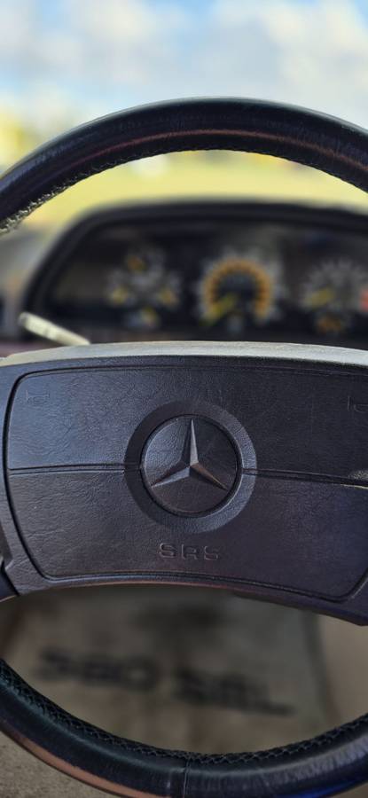 560-sel-mercedes-benz-1988-custom-20